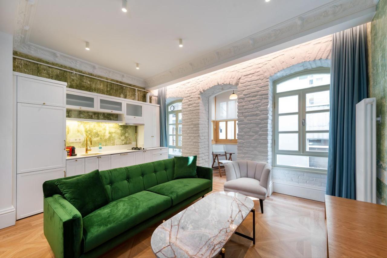Mayer Liberty Apartments Истанбул Екстериор снимка