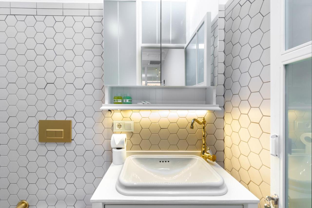 Mayer Liberty Apartments Истанбул Екстериор снимка