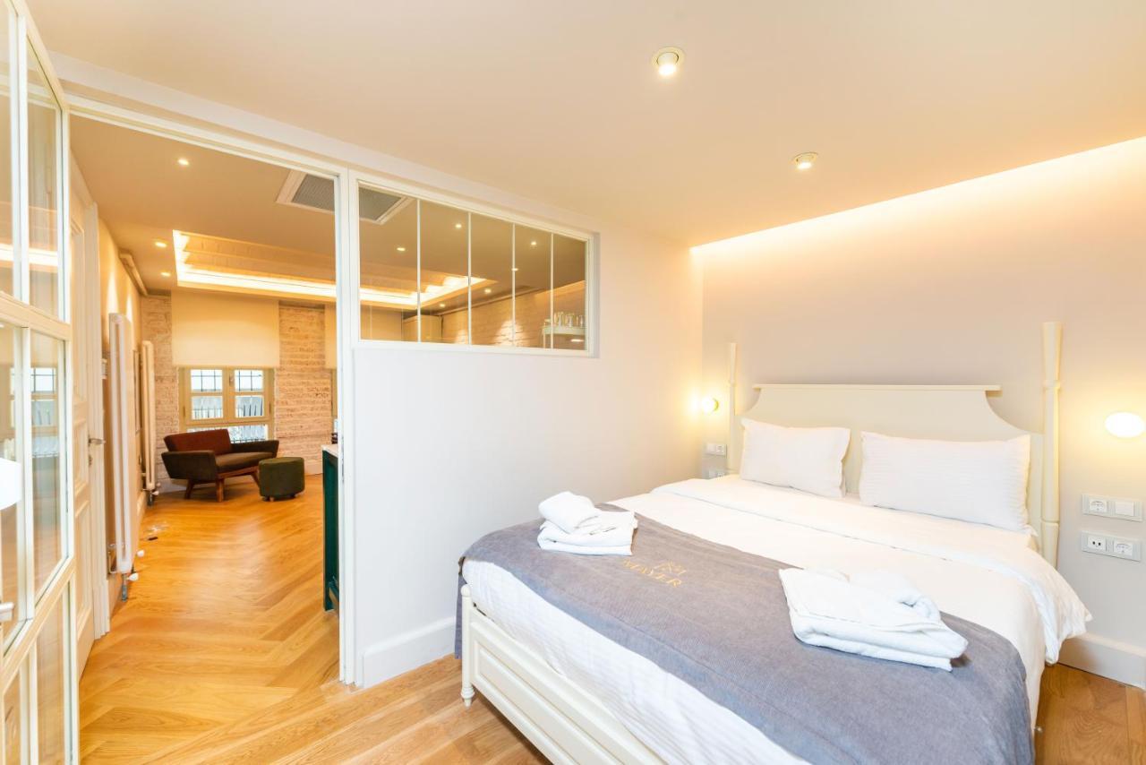 Mayer Liberty Apartments Истанбул Екстериор снимка