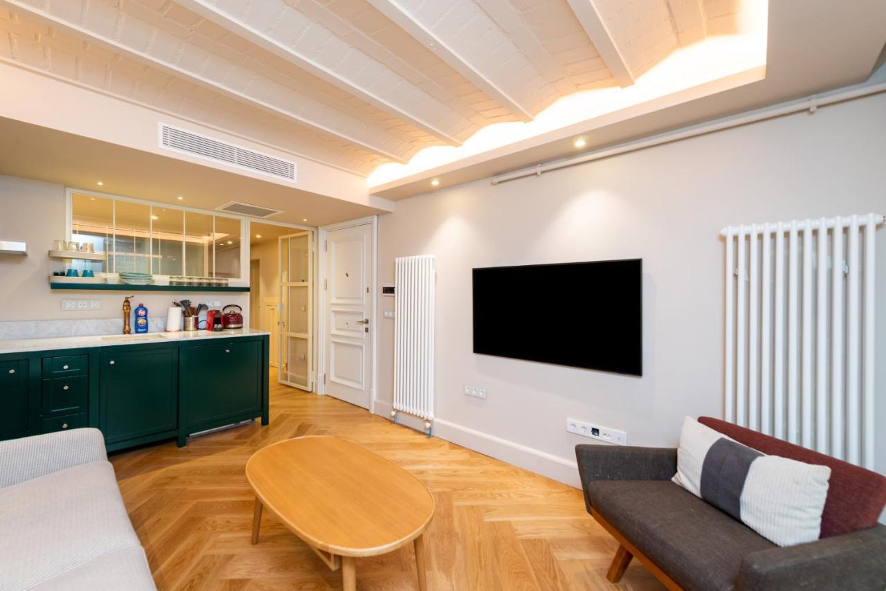 Mayer Liberty Apartments Истанбул Екстериор снимка