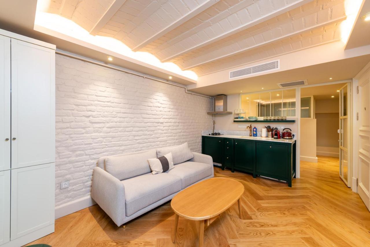 Mayer Liberty Apartments Истанбул Екстериор снимка