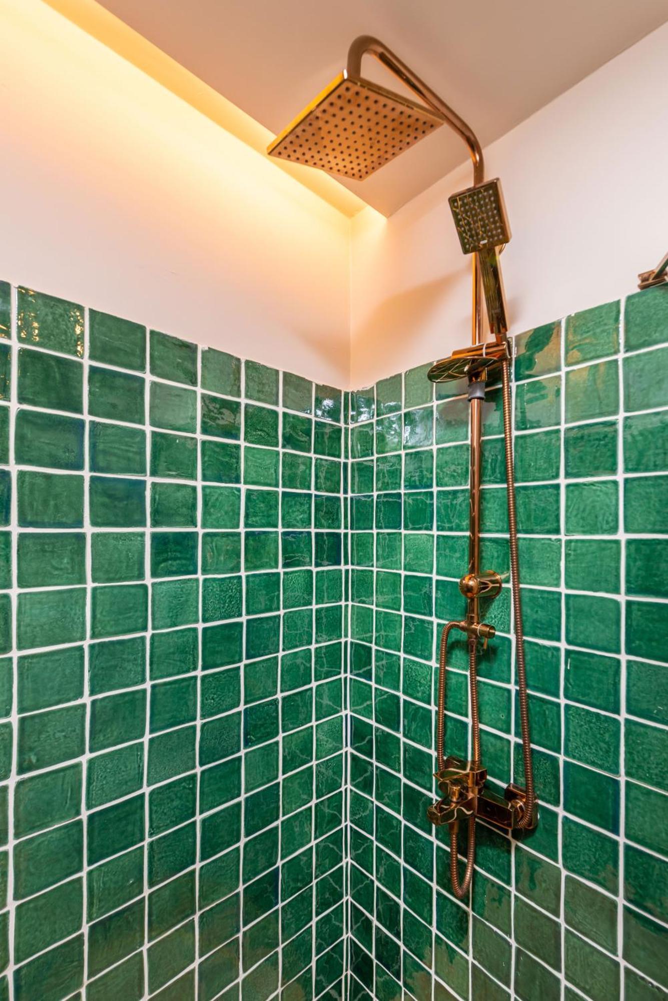 Mayer Liberty Apartments Истанбул Екстериор снимка