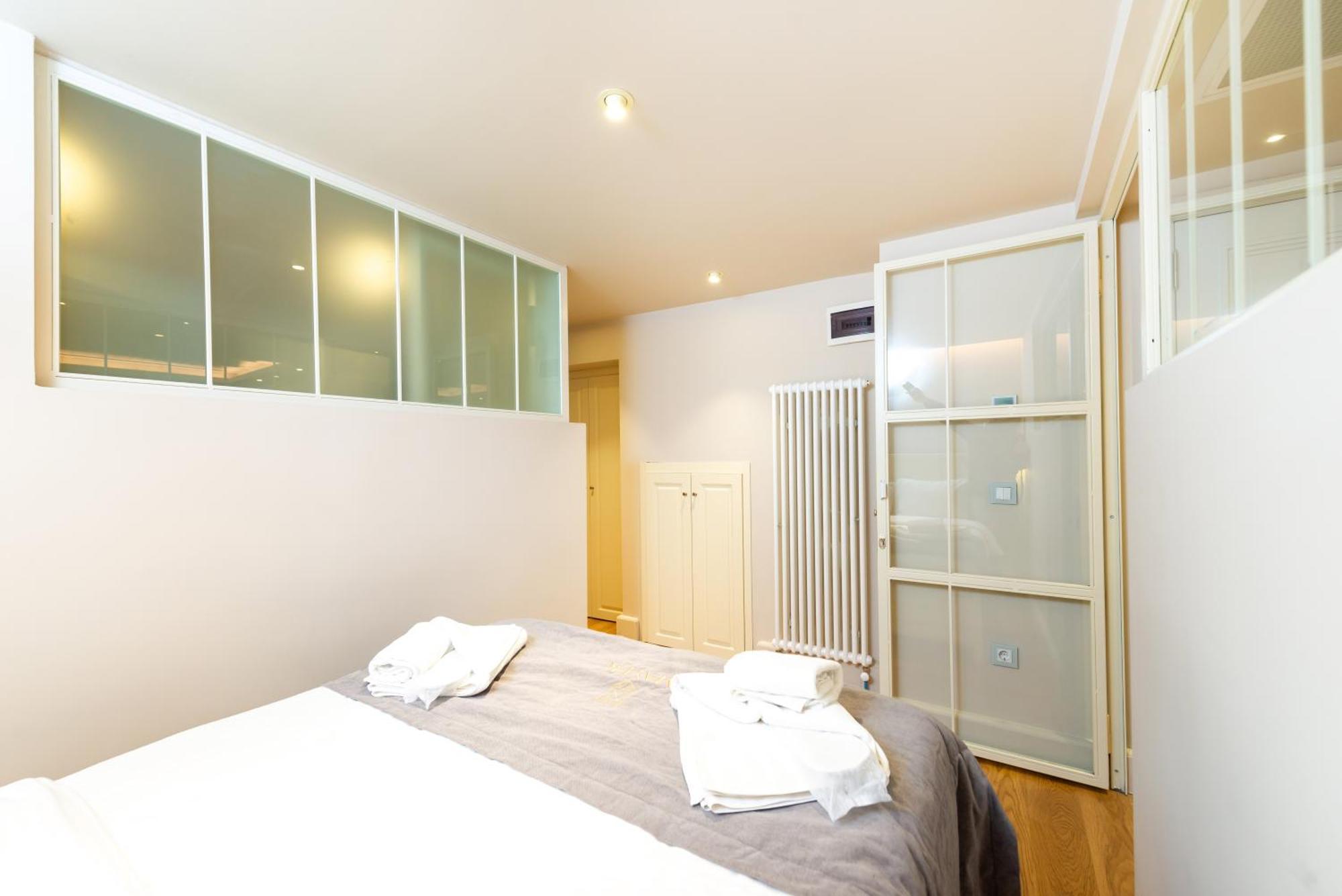 Mayer Liberty Apartments Истанбул Екстериор снимка