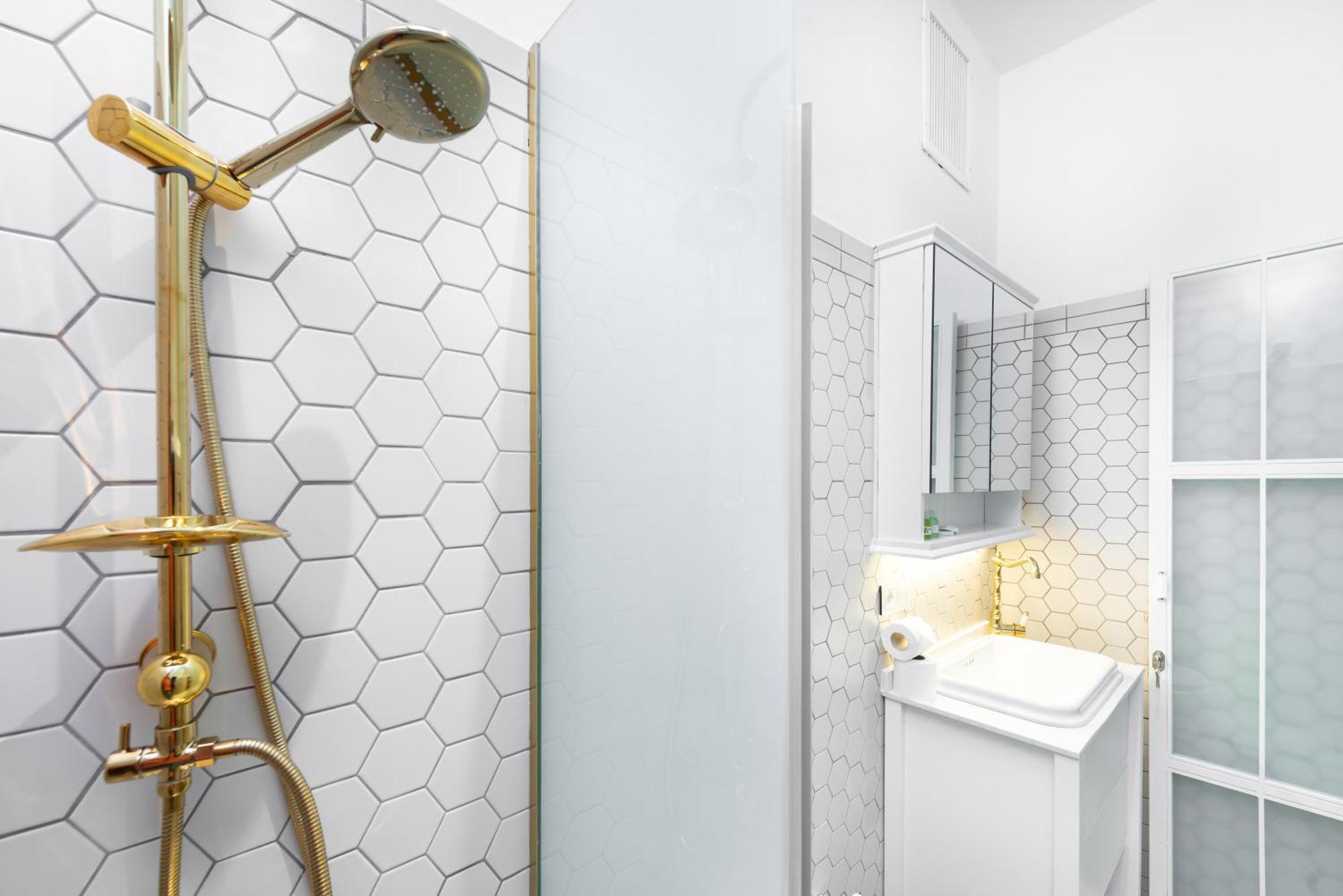 Mayer Liberty Apartments Истанбул Екстериор снимка